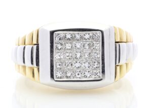 18ct Yellow Gold Gents Diamond Signet Ring 1.25 Carats