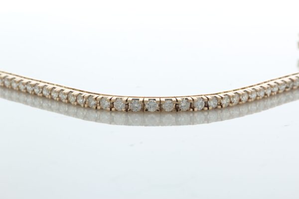 18ct Rose Gold Tennis Diamond Bracelet 5.44 - Image 2