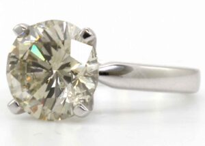 18ct White Gold Single Stone Diamond Ring 5.00 Carats