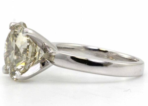 18ct White Gold Single Stone Diamond Ring 5.00 Carats - Image 3