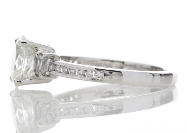 18ct Single Stone Claw Set With Stone Set Shoulders Diamond Ring (0.81) 1.05 Carats - Image 3