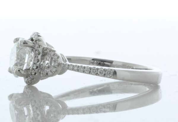 18ct White Gold Single Stone Claw Set With Stone Set Shoulders Diamond Ring (1.05) 1.28 Carats - Image 3