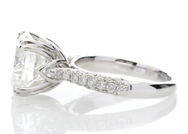 18ct White Gold Single Stone Claw Set With Stone Set Shoulders Diamond Ring 5.01 Carats - Image 3