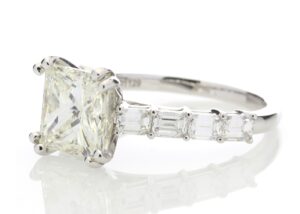 18ct White Gold Single Stone Claw Set With Stone Set Shoulders Diamond Ring 4.13 Carats