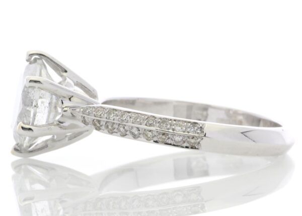 18ct White Gold Single Stone Claw Set With Stone Set Shoulders Diamond Ring (2.65) 3.00 Carats - Image 3