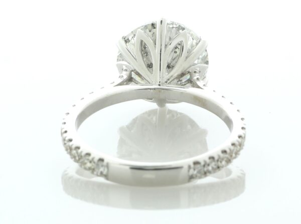 18ct White Gold Single Stone Prong Set With Stone Set Shoulders Diamond Ring 5.12 - Image 4