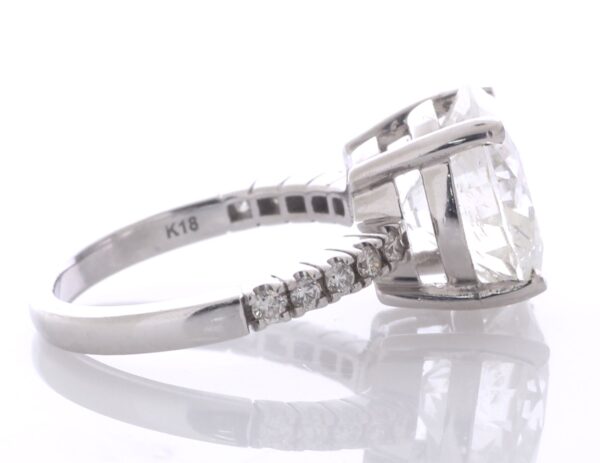 18ct White Gold Single Stone With Stone Set Shoulders Diamond Ring (5.01) 5.19 - Image 4