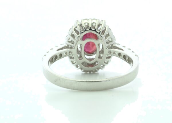 18ct White Gold Cluster Diamond And Ruby Ring (R0.86) 0.80 Carats - Image 3