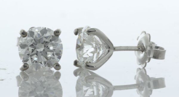 18ct White Gold LAB GROWN Diamond Earrings 4.05