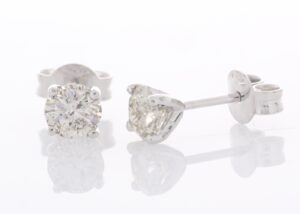 18ct White Gold Single Stone Prong Set Diamond Earring 1.01 Carats