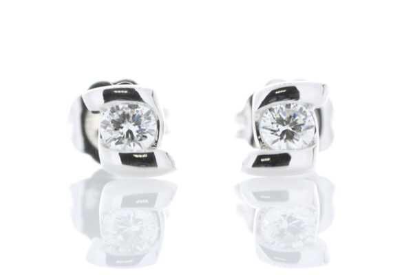 18ct White Gold Single Stone Bar Set Diamond Earring 0.25