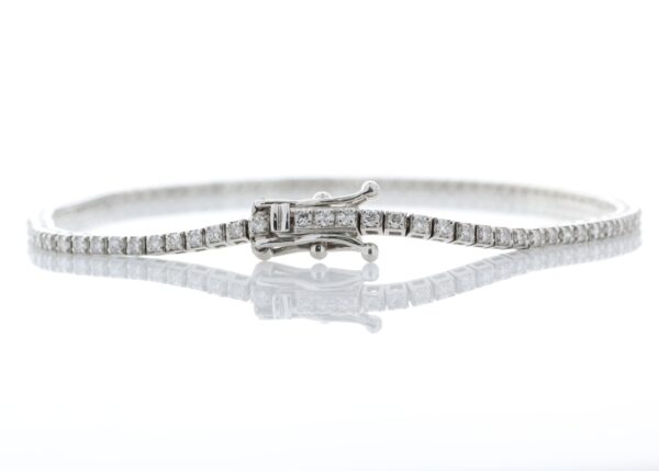 18ct White Gold Tennis Diamond Bracelet 1.11 Carats - Image 2