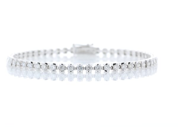 18ct White Gold Tennis Diamond Bracelet 2.49 Carats