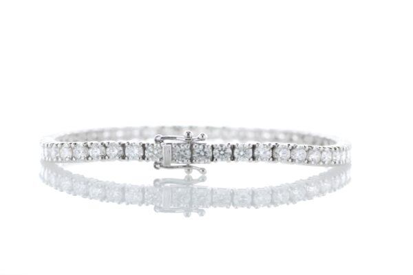 18ct White Gold Tennis Diamond Bracelet 6.00 Carats - Image 3