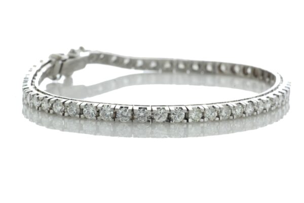 18ct White Gold Tennis Diamond Bracelet 8.5" 4.07 - Image 2