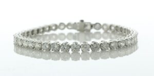 18ct White Gold Tennis Diamond Bracelet 12.42 Carats