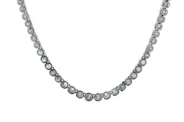 18ct White Gold Tennis Diamond Collarate 10.74 Carats - Image 5