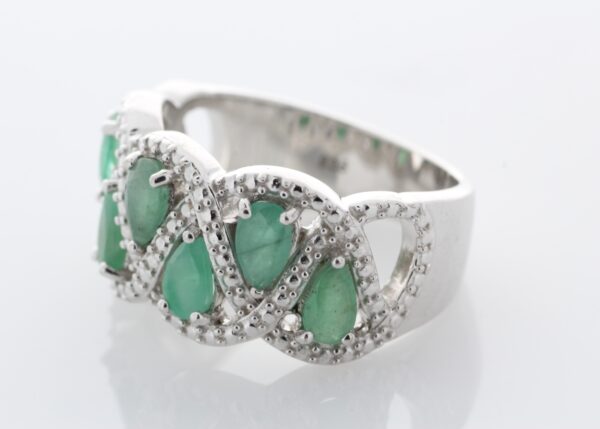 Sterling Silver Emerald Ring 1.00 Carats - Image 2