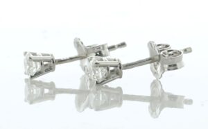 14ct White Gold Single Stone Prong Set Diamond Stud Earring 0.50