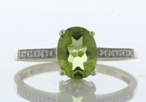 9ct Yellow Gold Diamond And Peridot Ring (P1.28) 0.04