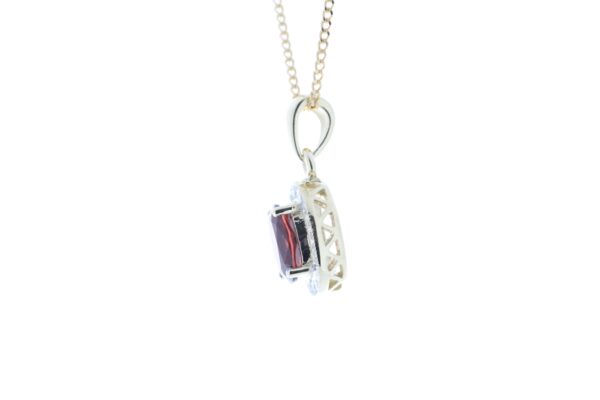 9ct Yellow Gold Diamond And Garnet Pendant (G0.75) 0.11 - Image 4