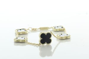 9ct Yellow Gold Alhambra Style Clover Leaf Black Onyx Bracelet