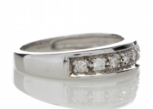 9ct White Gold Channel Set Semi Eternity Diamond Ring 0.25 Carats - Image 4