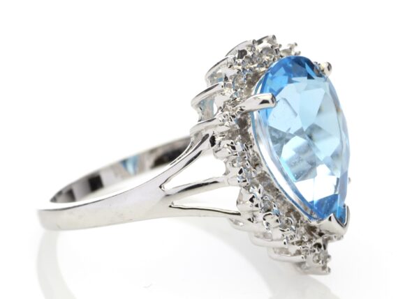 9ct White Gold Diamond And Blue Topaz Ring 0.01 Carats - Image 4