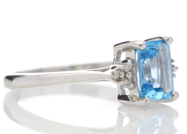 9ct White Gold Diamond And Blue Topaz Ring 0.03 Carats - Image 4