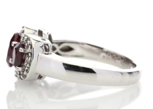 9ct White Gold Created Ruby Diamond Cluster Ring 0.08 Carats - Image 3