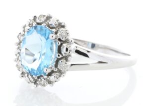 9ct White Gold Blue Topaz Diamond Cluster Ring 0.04 Carats