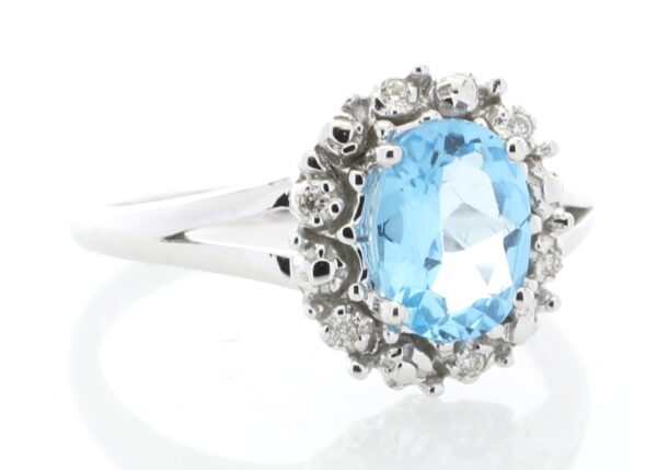 9ct White Gold Blue Topaz Diamond Cluster Ring 0.04 Carats - Image 4