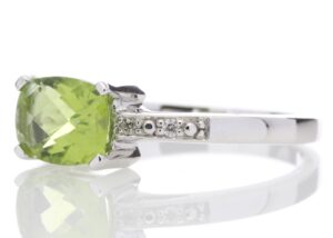 9ct White Gold Peridot Diamond Ring 0.05 Carats