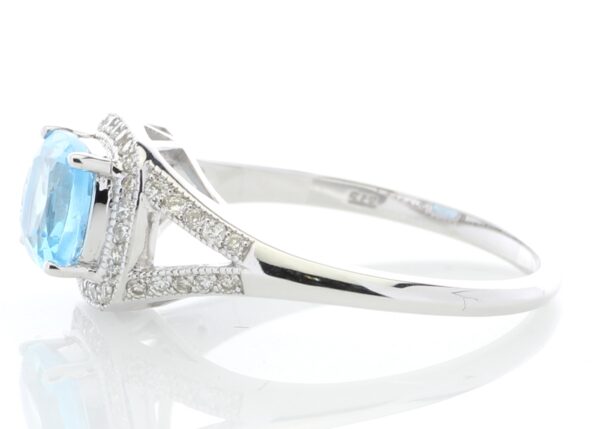 9ct White Gold Blue Topaz And Diamond Ring 0.22 Carats - Image 3