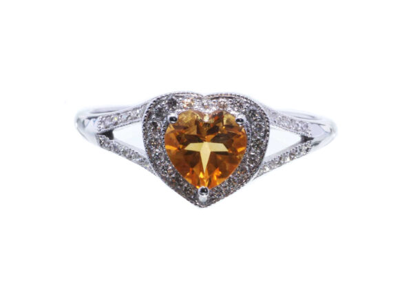 9ct White Gold Heart Shape Citrine Diamond Ring 0.20 Carats - Image 4