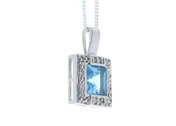 9ct White Gold Blue Topaz Diamond Cluster Pendant 0.04 Carats - Image 3