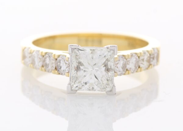 18ct Yellow Gold Single Stone Princess Cut Diamond Ring (1.00) 1.60