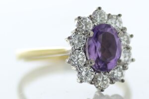 18ct Yellow Gold Oval Cluster Claw Set Diamond And Amethyst Ring (A1.28) 1.00