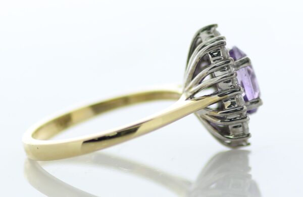 18ct Yellow Gold Oval Cluster Claw Set Diamond And Amethyst Ring (A1.28) 1.00 - Image 3