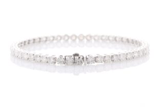 18ct White Gold Tennis Diamond Bracelet 8.26 Carats