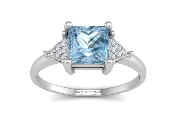 9ct White Gold Diamond And Blue Topaz Ring 0.06 Carats - Image 3